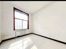 3.9米层高! 舜泰园 3室2厅 141.35㎡ 130万