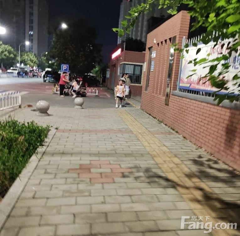 小区相关图