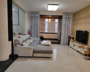 都江堰 仙客来苑 3室2厅 143.00㎡ 76万