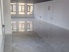 绿地香颂新铺出租 147平商业街商铺 年付5500元/月