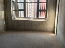 长洲区 梧州市三祺城繁华里 4室2厅 122.00㎡ 55万