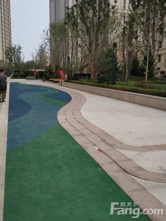 小区相关图