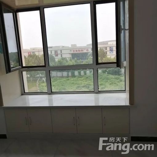  ��ǿ�������� 3��2�� 99�O 780Ԫ/�� 