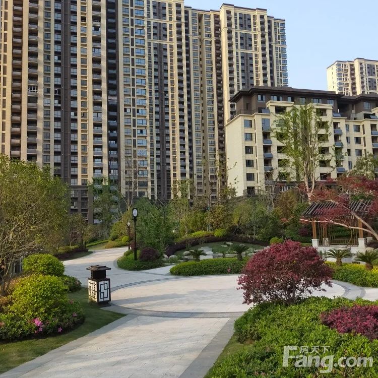 小区相关图