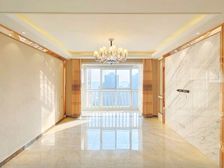 地铁口精装修3室2厅2卫送车位