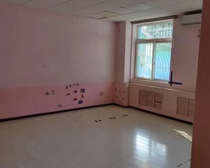 张家坟东里8号院 1320.00㎡ 1500