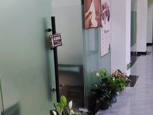 南城甲级写字楼110平 3200元随时入驻