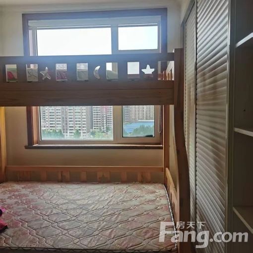  ��������������Ӻӱ���ͥ 2��1�� 105.6�O 900Ԫ/ 