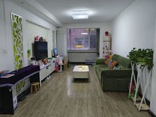 静宁路 2室2厅一厨一卫,房东直卖,静小35中,有车位,