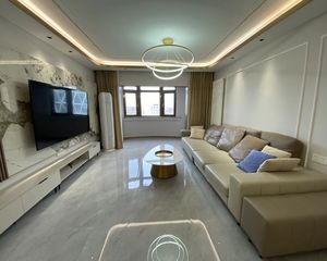 朝阳 东区国际 2室1厅 131.50㎡ 636万