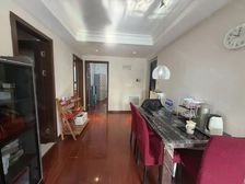 金山 绿地蔷薇四季 2室2厅 90.98㎡ 125万