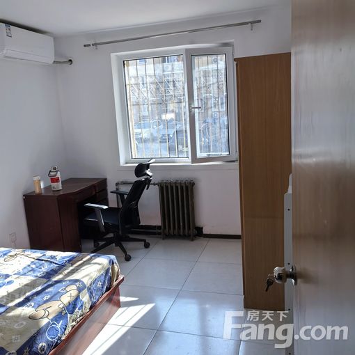  ������ӱ�ʢ���� 1��1�� 55.79�O 4800Ԫ/�� 