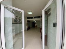 低价急售市中80平商铺