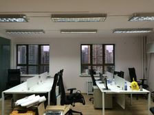 业主直租!金融街!楼下地铁2/6号线!超低价!