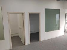 业主超低价直租电梯口建面166㎡5.1米稀缺层高