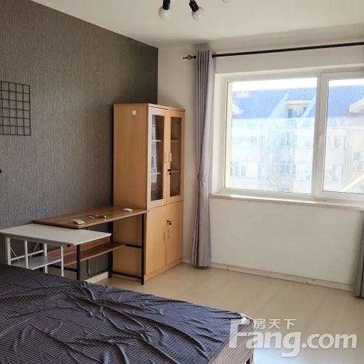  ����:���Բ�ƽ���߼������´� 5��3�� 30�O 1680Ԫ/ 