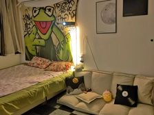 东城怡景 房东直售精装1室房照过二 12.80万