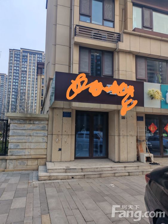 嘉亿国际临街商铺急售