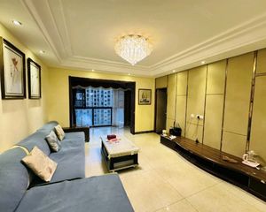 官渡 俊发湾流海 3室2厅 123.00㎡ 120万