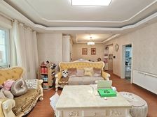 高新 英郡三期 3室2厅 114.00㎡ 240万