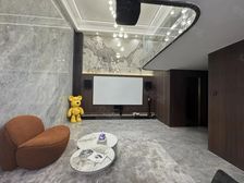 保利湖光里院别墅 4室2厅 226.00㎡ 420万
