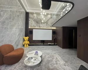 保利湖光里院别墅 4室2厅 226.00㎡ 420万