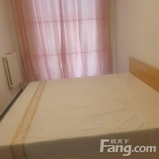  ����ǰ��·Сѧ˫����69�� 2��1�� 58�O 950Ԫ/�� 