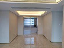 高新 济高绿城·春月锦庐 4室2厅 127.00㎡ 230万