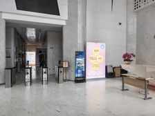 西安市地铁口纯写字楼出租五A级