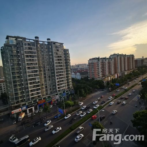  ���������������ù�Ԣ 1��1�� 46�O 1300Ԫ/�� 