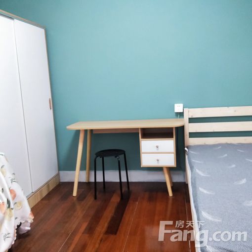  ��¥�ϴ������԰ 5��2�� 75�O 2600Ԫ/�� 