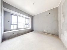 天府新区 合能枫丹铂麓 4室2厅 147.85㎡ 288万