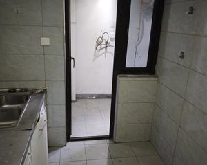 南北通透四居室 百仁生态区品质住宅