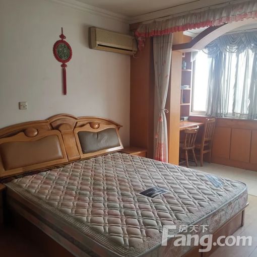  ����������¥��԰ӣ��С�� 3��2�� 98�O 1800Ԫ/�� 