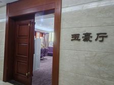 解放路甲级写字楼出租 150平黄金地段10000元/月
