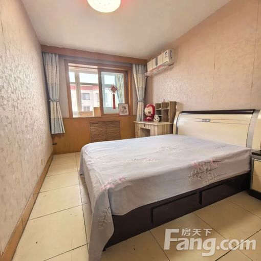  ���㱣�ٹ����԰�޷ĳ����� 2��1�� 85�O 1200Ԫ/�� 