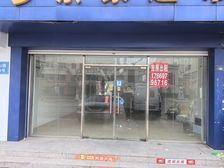 黄岛庐山路临街旺铺出租 房东直租无中介费 长江路商圈