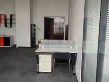 华鼎智地1号楼拎包办公