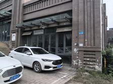 北碚爱尔眼科医院旁社区99平方社区底商出租