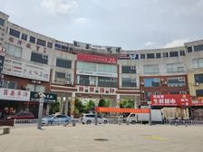 送地下室、停车方便无费用,居家求学上班三不误 可议价 诚意出