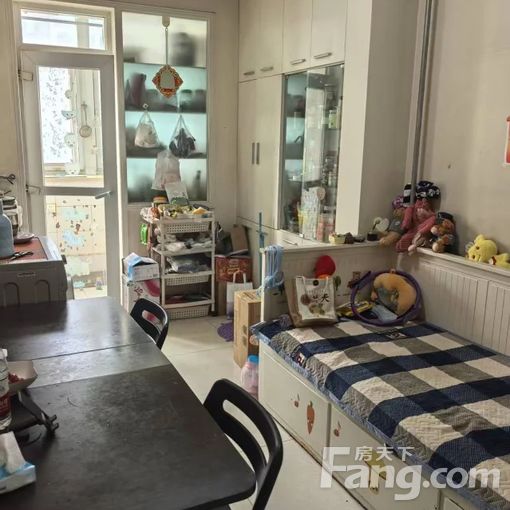  �����ú�԰�ö�Է 2��1�� 60�O 9500Ԫ/�� 