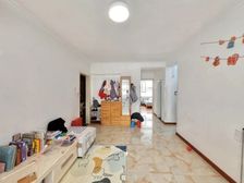 南北通透三居室 山大南路地铁旁好房