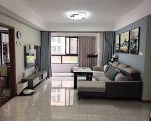 北仑 中南锦悦府 5室2厅 131.00㎡ 160万