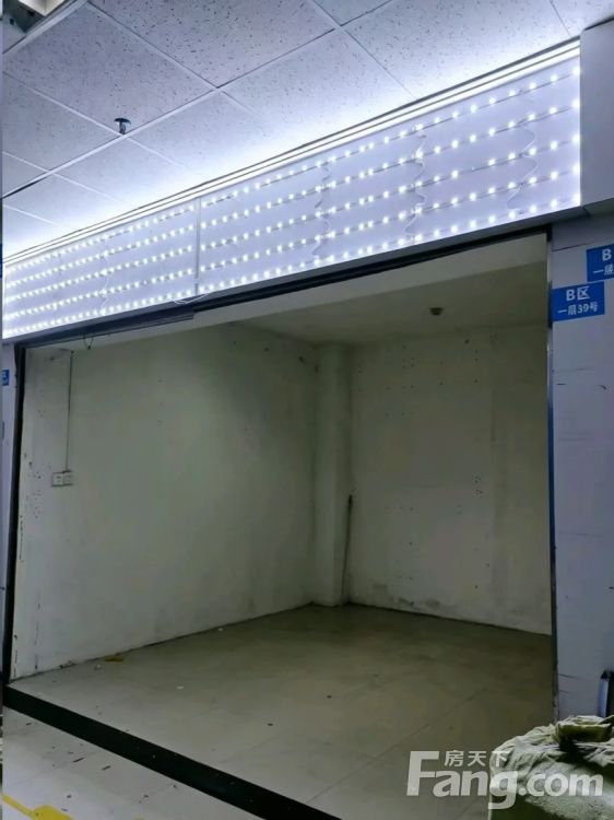 广运美居商贸城B一层门店出售