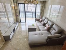 东南向三居室 欧雅右岸春天90平仅72万