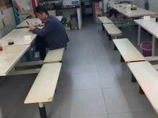 建邺 海峡城 1室1厅 99.80㎡ 251万