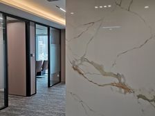 业主直租,禾盛京广109平精装办公空间 配全套家具