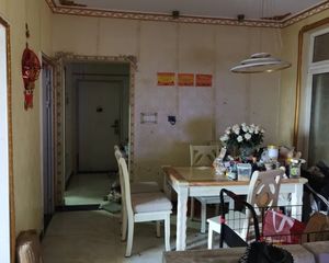 东南向大三房 学府阳光**平仅93万