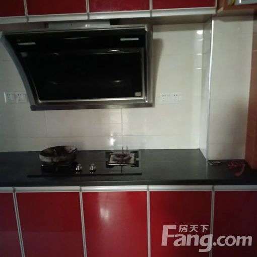  ���̲���������Ứ԰һ�� 2��2�� 85�O 1500Ԫ/�� 