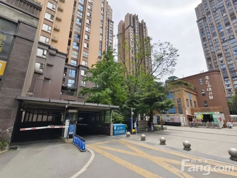 小区相关图